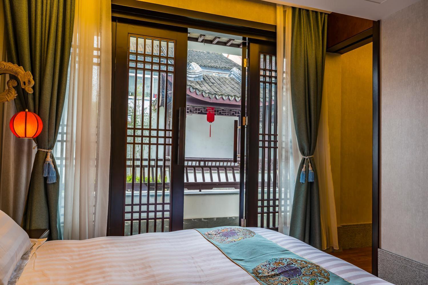 Graceland Garden Court Hotel Yujiaqiao Buitenkant foto